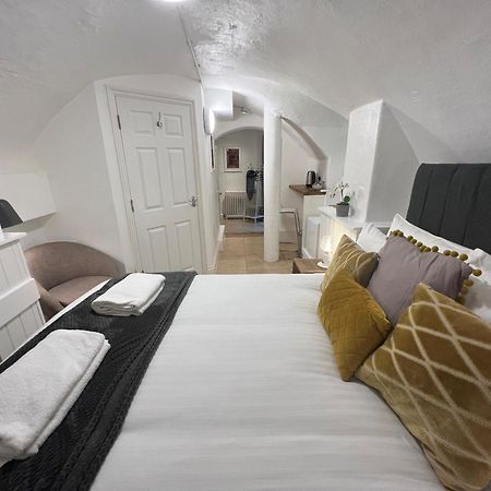 4 Berkeley Square I Your Apartment Bristol Rum bild