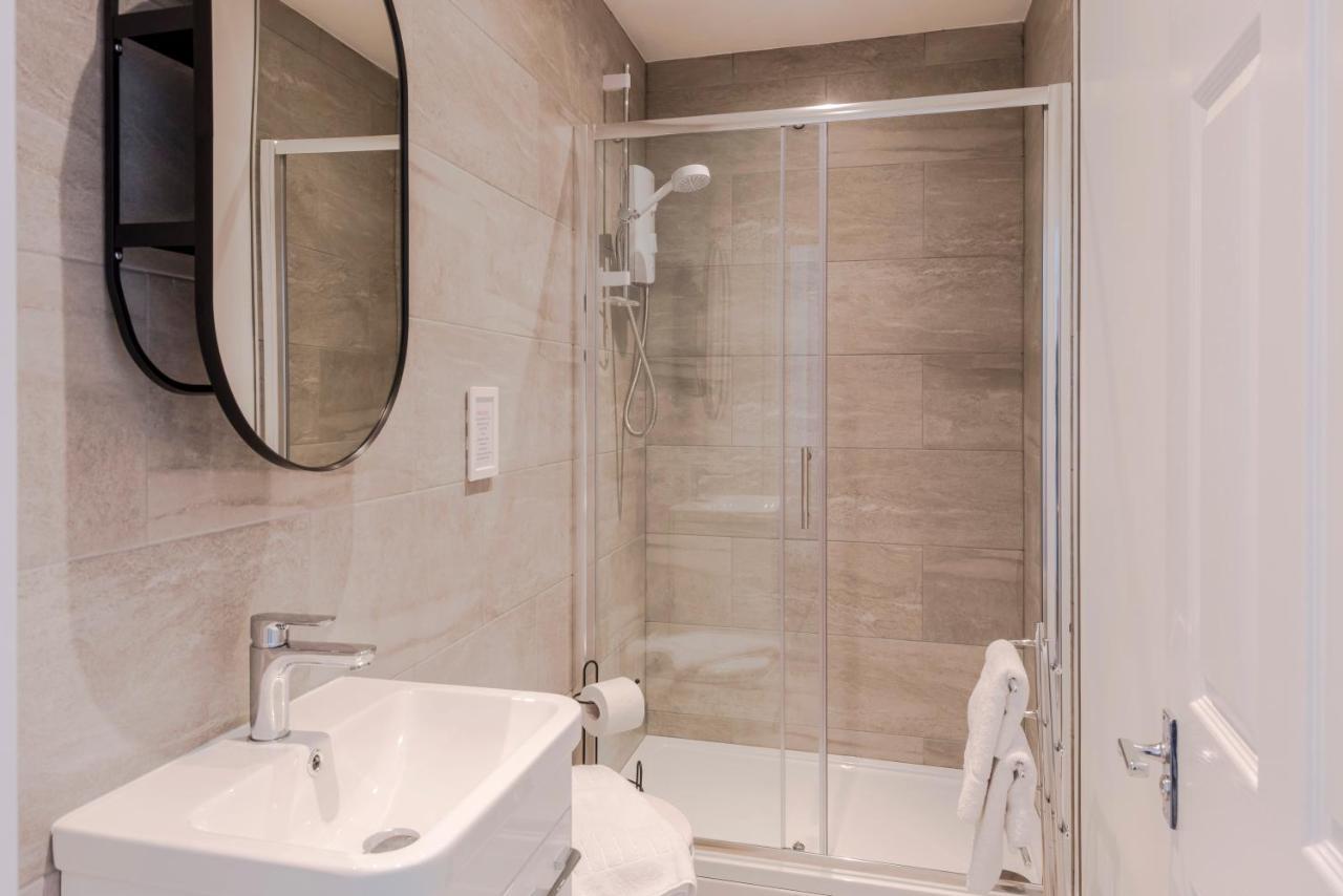 4 Berkeley Square I Your Apartment Bristol Exteriör bild
