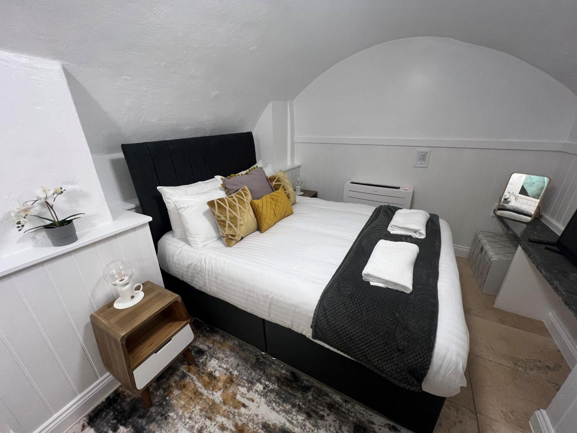 4 Berkeley Square I Your Apartment Bristol Rum bild
